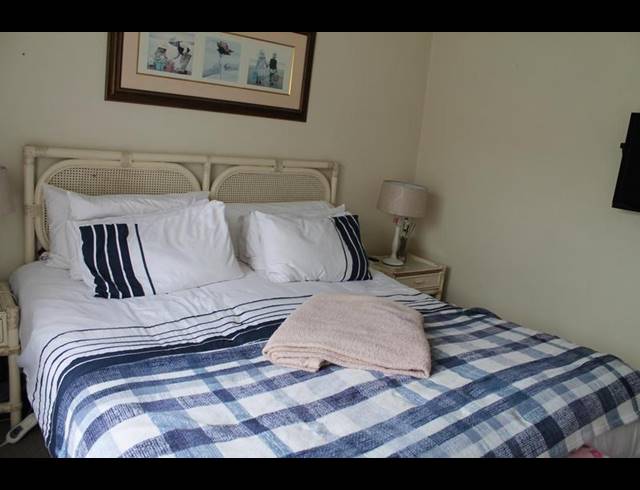 2 BEDROOM TOWNHOUSE FOR SALE IN ILLIONDALE